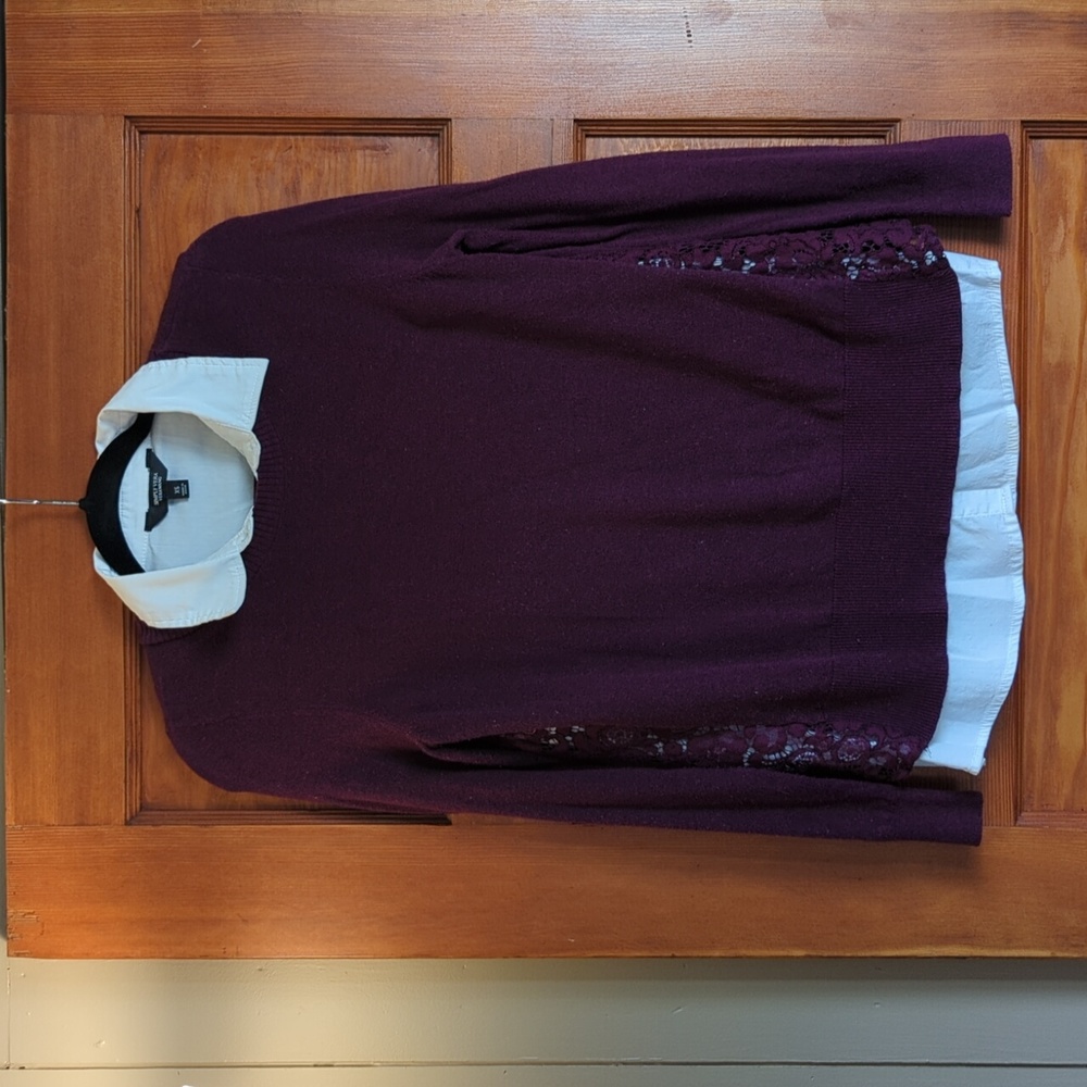 Simply Vera - Vera Wang XS Purple Sweater/Collared White Shirt with Lace Back